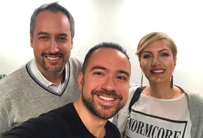 Hürriyet Gazetesi "Bodrum'da Neler Oluyor" Köşesi - Eylül 1 Kaan Sekban dilek yeginsu